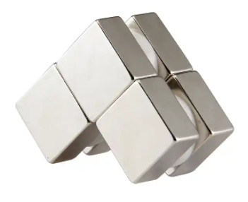 Hcj 12-30 KOe を備えたカスタマイズされた N35-N52 ブロック NdFeB 磁石